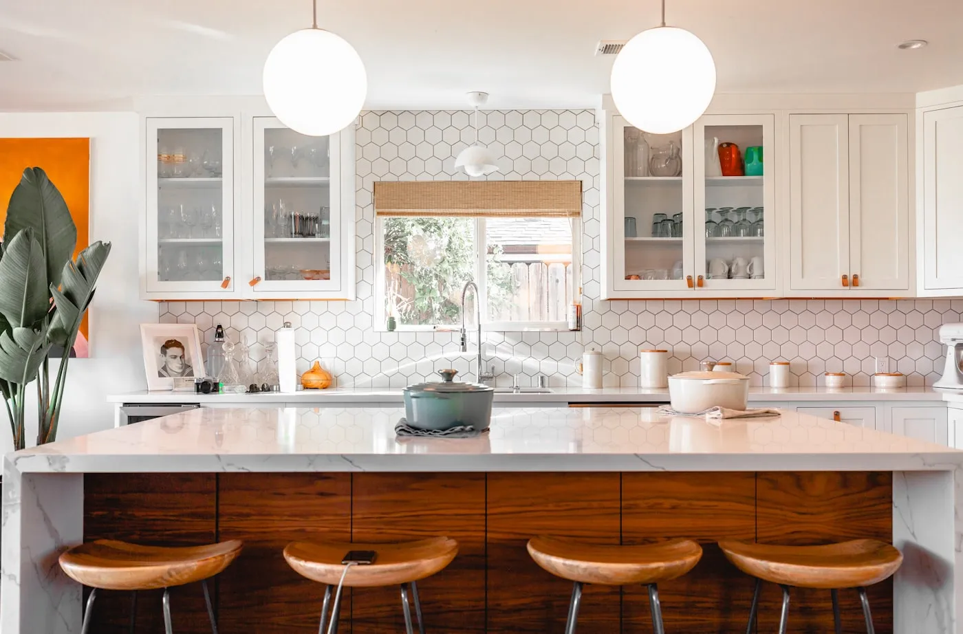 Spotless white kitchen cleaned and ready for a move-in